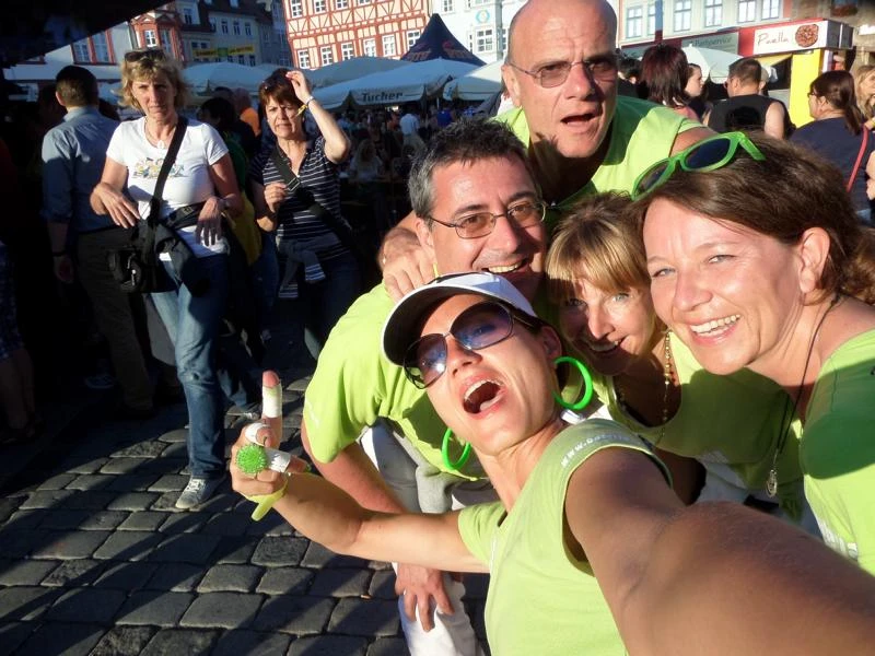 Selfie mit Fans: Bateria Z beim Samba-Festival Coburg